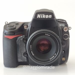 Full frame DSLR Nikon D700